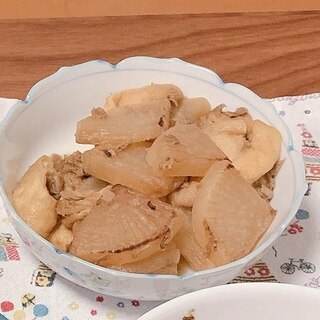 大根とツナ缶と油揚げの煮物